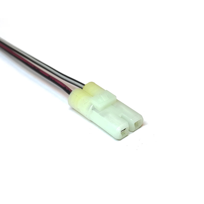 کانکتور موتوری 2pin مادگی سیمدار لبه گرد